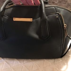 In great condition-Aldo purse!